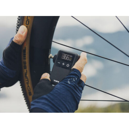 Mini compresor e-booster digital (8 bar-120 psi) topeak