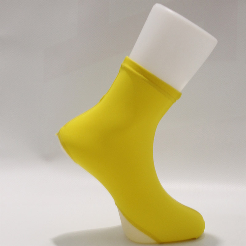 Cubrezapatillas lycra amarillo