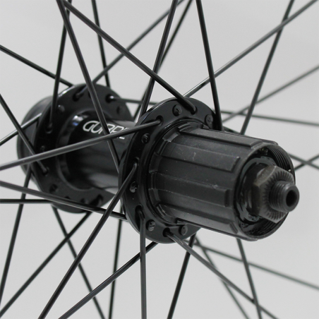 Rueda trasera nainer negra center lock cass 8-11v